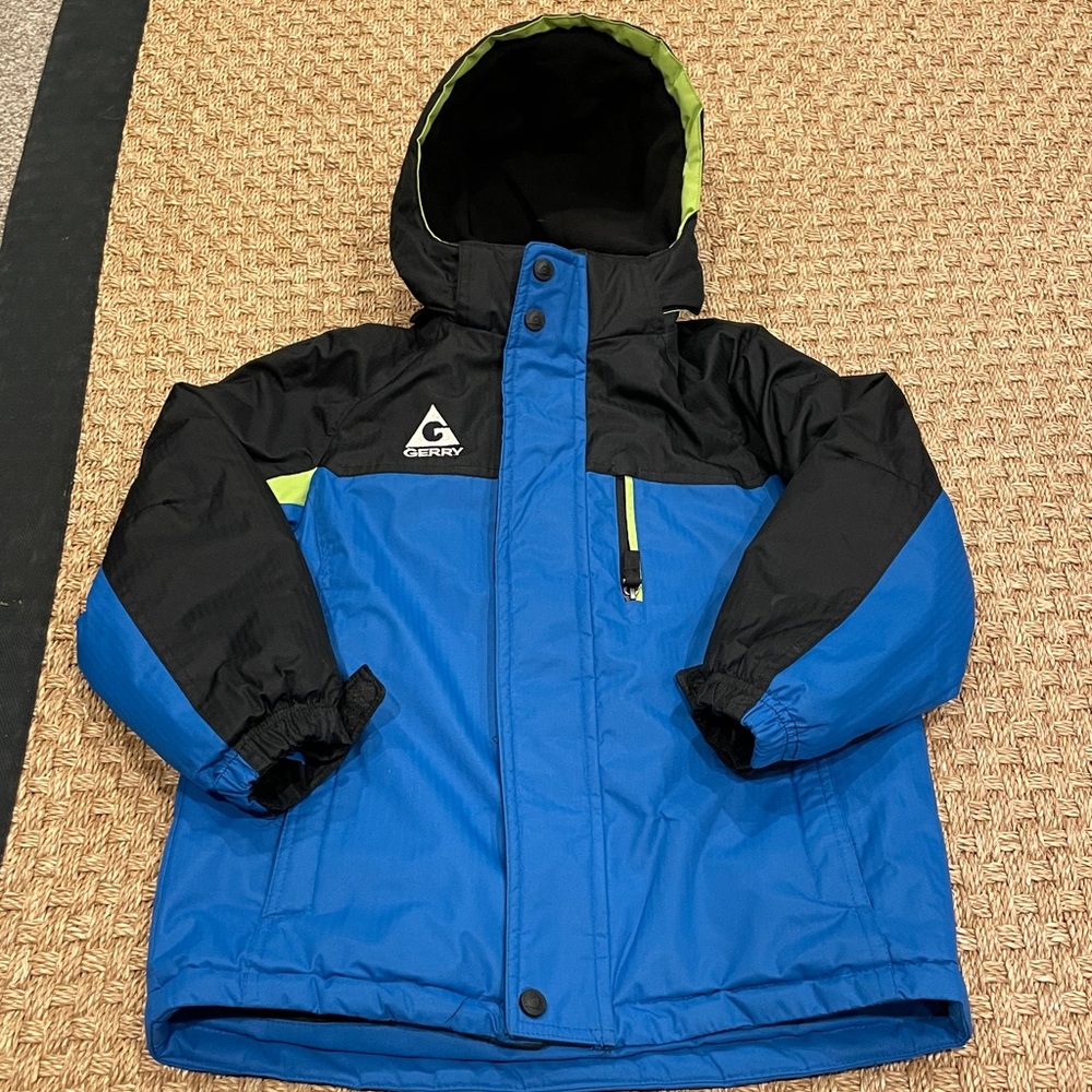 Boys Gerry Winter Jacket size XS 6 blue black hood